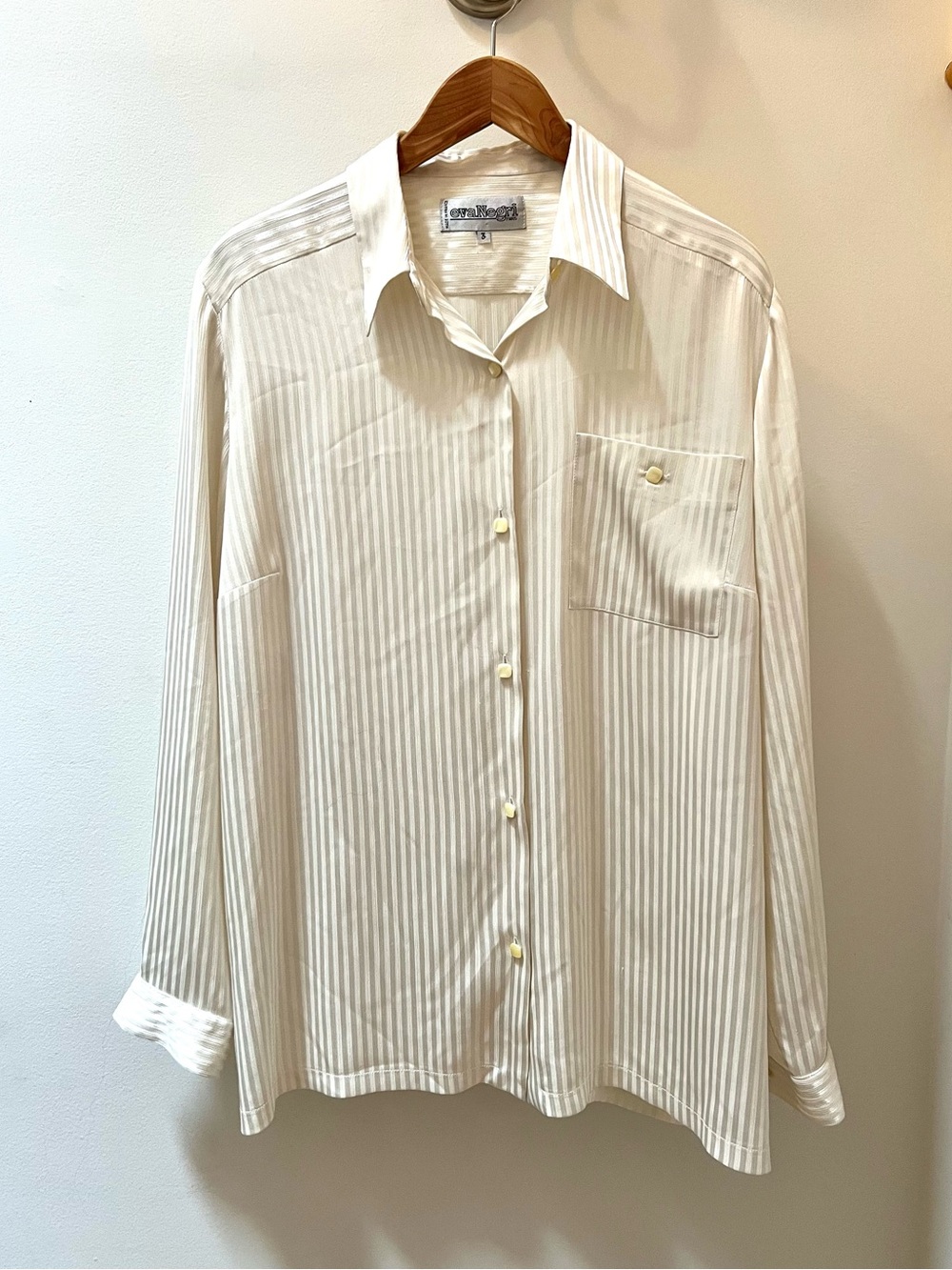 VINTAGE 🕊️🤍Eva Negre Blouse Made in France